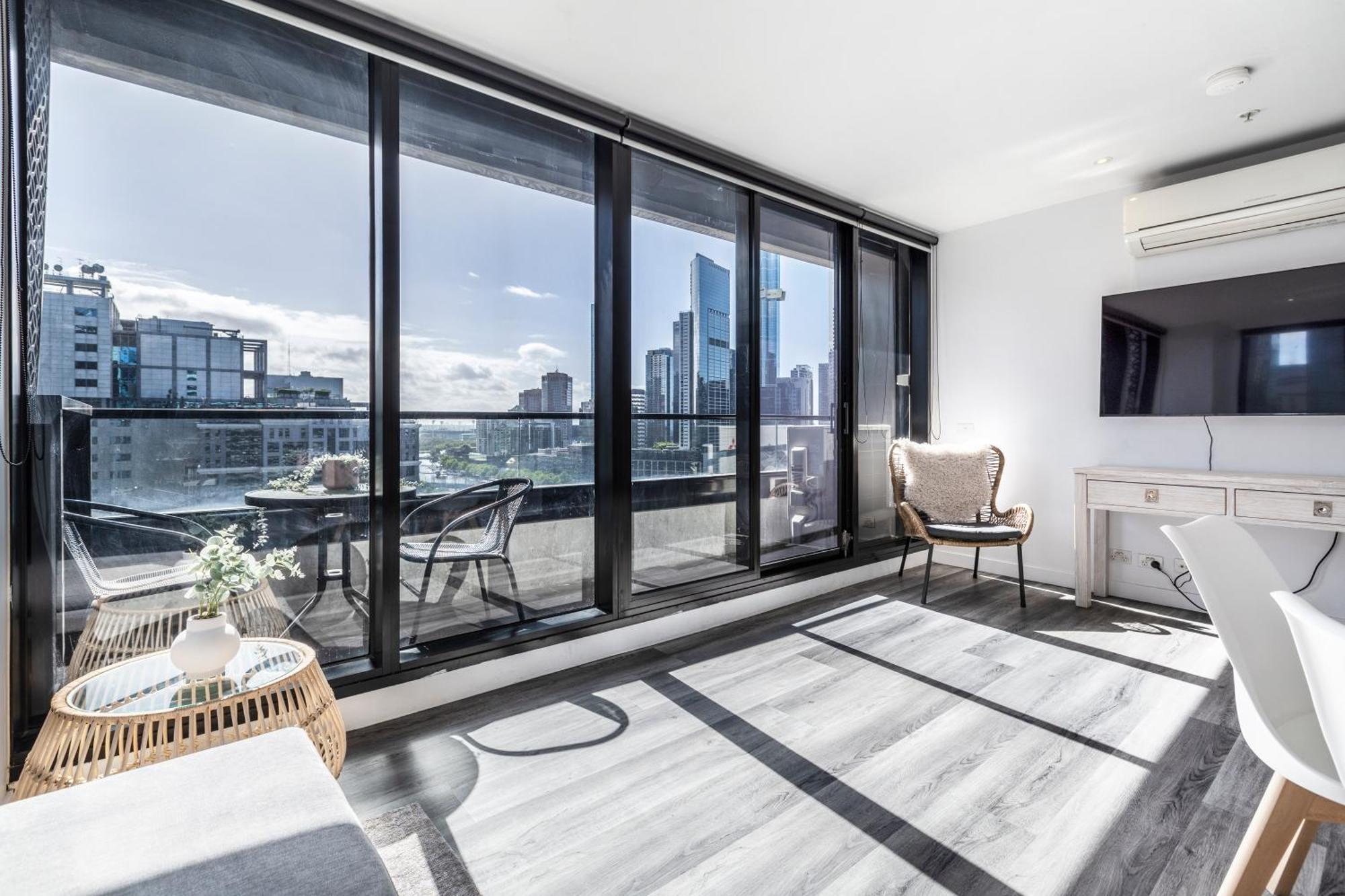 Riverview Suites By Edgetrip Melbourne Exterior photo